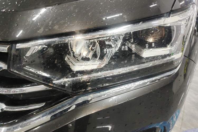 Used Volkswagen Tayron GTE Plug-in Hybrid 2020 1.4T Luxury Model Left Front Headlight