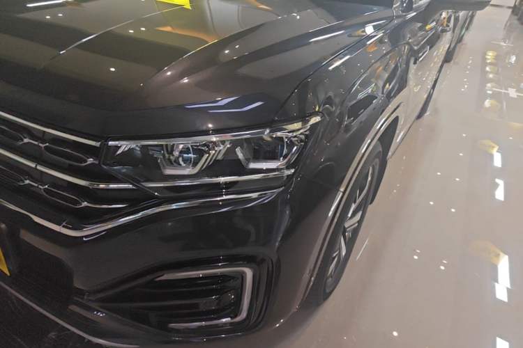 Used Volkswagen Tayron GTE Plug-in Hybrid 2020 1.4T Luxury Model Left Front Headlight
