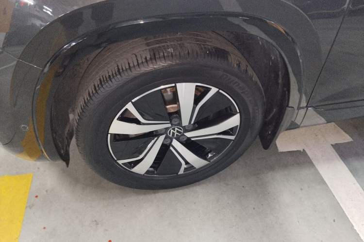 Used Volkswagen Tayron GTE Plug-in Hybrid 2020 1.4T Luxury Model Left Front Wheel Hub