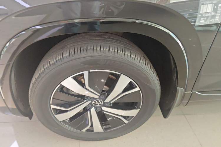 Used Volkswagen Tayron GTE Plug-in Hybrid 2020 1.4T Luxury Model Left Front Wheel Hub