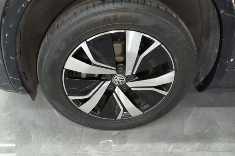 Used Volkswagen Tayron GTE Plug-in Hybrid 2020 1.4T Luxury Model Left Front Wheel Hub