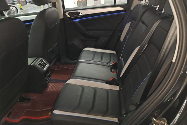 Used Volkswagen Tayron GTE Plug-in Hybrid 2020 1.4T Luxury Model Left Rear Seat