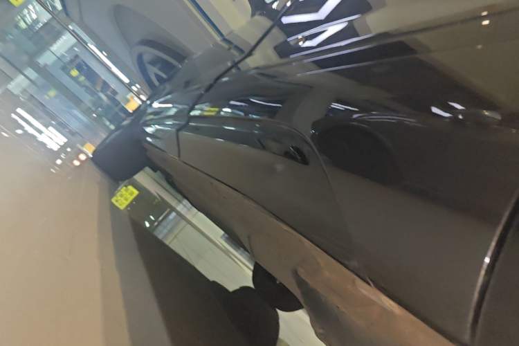 Used Volkswagen Tayron GTE Plug-in Hybrid 2020 1.4T Luxury Model Left Side Sill
