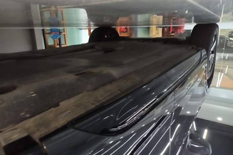 Used Volkswagen Tayron GTE Plug-in Hybrid 2020 1.4T Luxury Model Left Side Sill