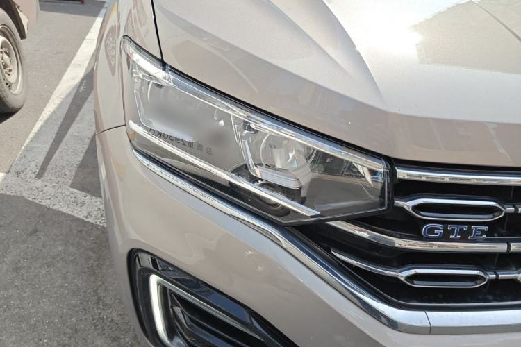 Used Volkswagen Tayron GTE Plug-in Hybrid 2020 1.4T Luxury Model Right Front Headlight