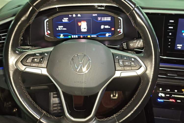 Used Volkswagen Tayron GTE Plug-in Hybrid 2020 1.4T Luxury Model Steering Wheel