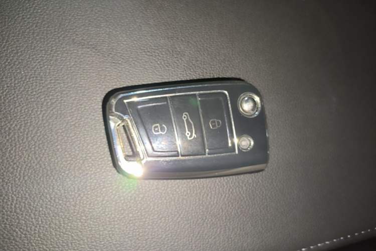 Used Volkswagen Tayron GTE Plug-in Hybrid 2020 1.4T Luxury Model Vehicle Key