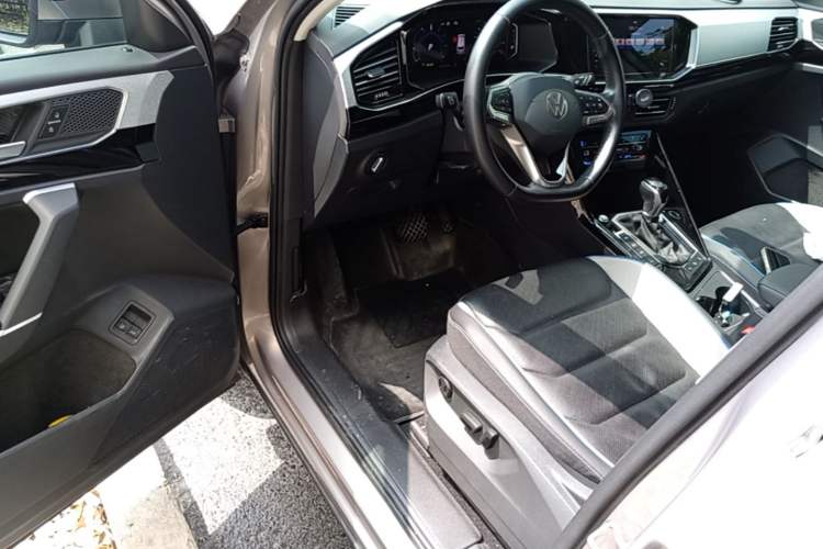 Used Volkswagen Tayron GTE Plug-in Hybrid 2020 1.4T Luxury Model Driver Seat