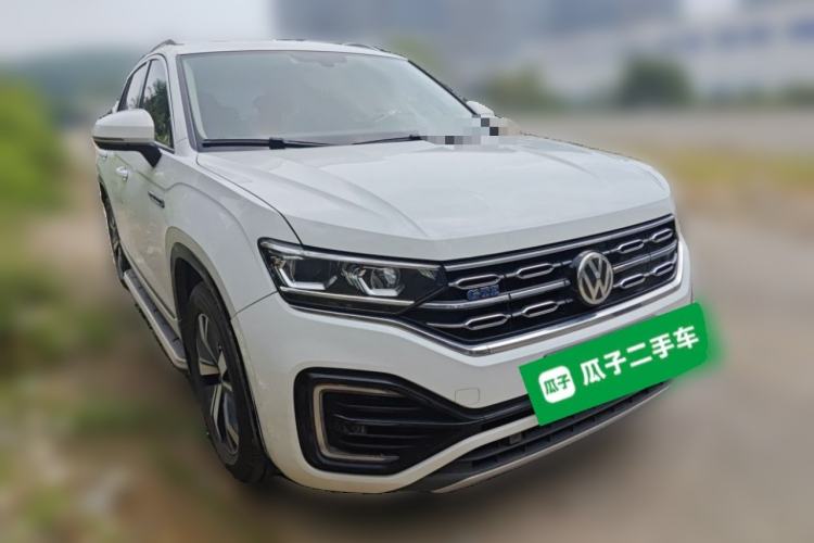 Used Volkswagen Tayron GTE Plug-in Hybrid 2020 1.4T Luxury Model Front Right 45 Deg
