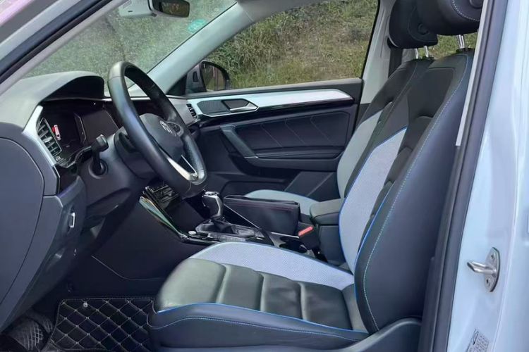 Used Volkswagen Tayron GTE Plug-in Hybrid 2020 1.4T Luxury Model Left Front Seat