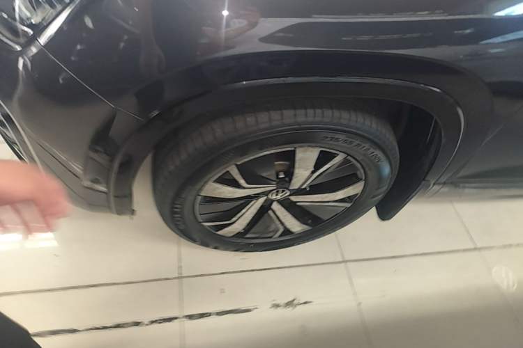 Used Volkswagen Tayron GTE Plug-in Hybrid 2020 1.4T Luxury Model Left Front Wheel Hub