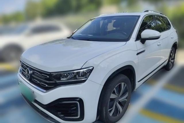 Ojetý Volkswagen Tayron GTE Plug-in Hybrid 2020 1.4T Luxury Model
