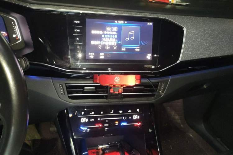 Used Volkswagen Tayron GTE Plug-in Hybrid 2020 1.4T Luxury Model Audio And AC Panel