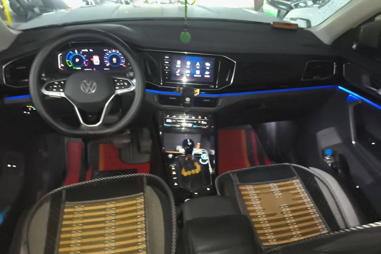 Used Volkswagen Tayron GTE Plug-in Hybrid 2020 1.4T Luxury Model Center Console