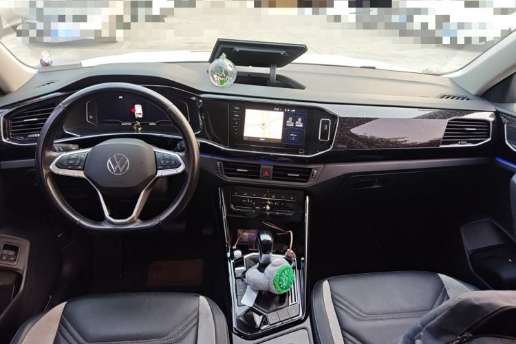 Used Volkswagen Tayron GTE Plug-in Hybrid 2020 1.4T Luxury Model Center Console