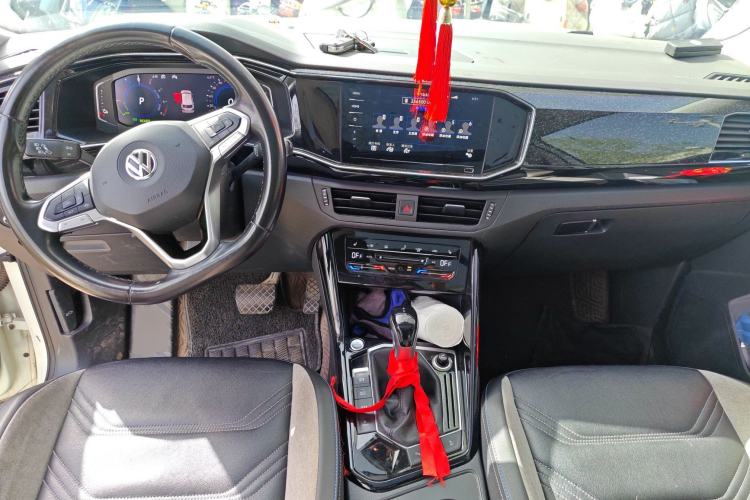 Used Volkswagen Tayron GTE Plug-in Hybrid 2020 1.4T Luxury Model Center Console