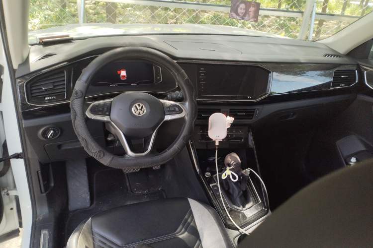 Used Volkswagen Tayron GTE Plug-in Hybrid 2020 1.4T Luxury Model Center Console