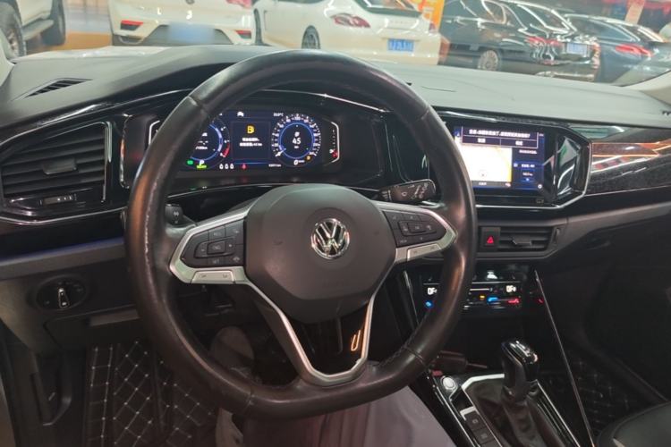 Used Volkswagen Tayron GTE Plug-in Hybrid 2020 1.4T Luxury Model Center Console