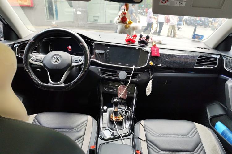 Used Volkswagen Tayron GTE Plug-in Hybrid 2020 1.4T Luxury Model Center Console