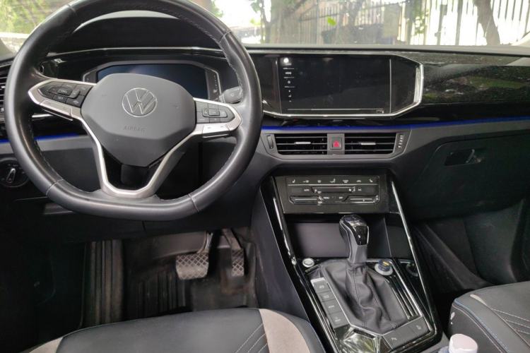 Used Volkswagen Tayron GTE Plug-in Hybrid 2020 1.4T Luxury Model Center Console