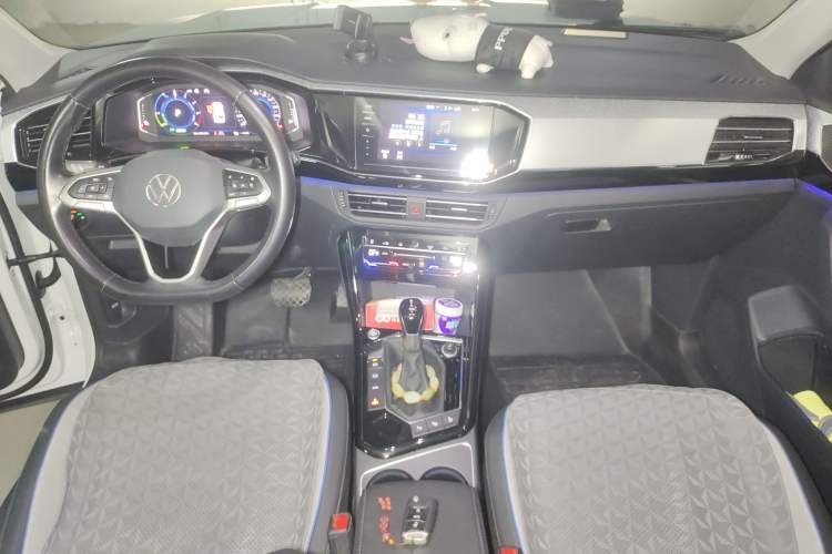 Used Volkswagen Tayron GTE Plug-in Hybrid 2020 1.4T Luxury Model Center Console