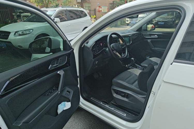 Used Volkswagen Tayron GTE Plug-in Hybrid 2020 1.4T Luxury Model Driver Seat