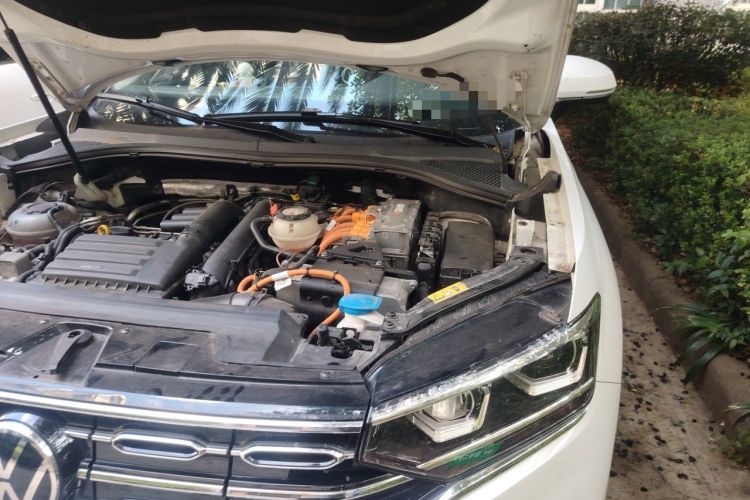Used Volkswagen Tayron GTE Plug-in Hybrid 2020 1.4T Luxury Model Engine Bay Left
