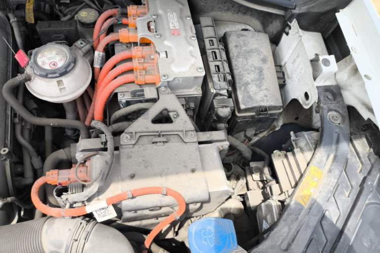 Used Volkswagen Tayron GTE Plug-in Hybrid 2020 1.4T Luxury Model Engine Bay Left