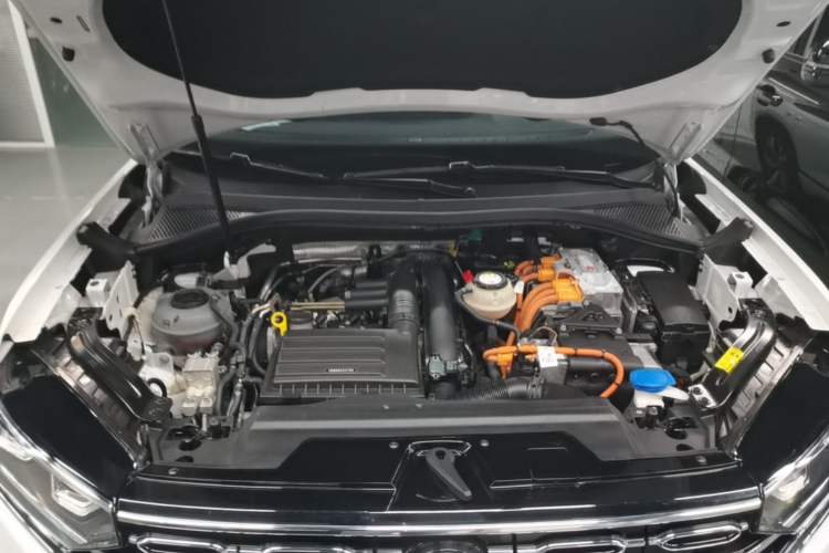 Used Volkswagen Tayron GTE Plug-in Hybrid 2020 1.4T Luxury Model Engine Bay
