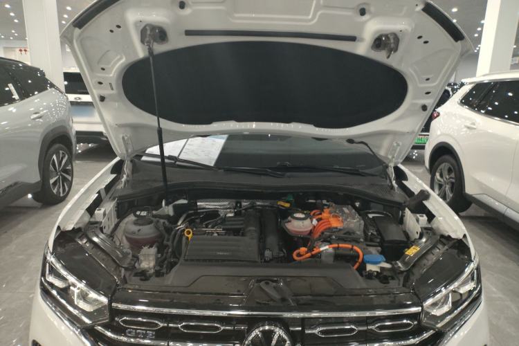 Used Volkswagen Tayron GTE Plug-in Hybrid 2020 1.4T Luxury Model Engine Bay