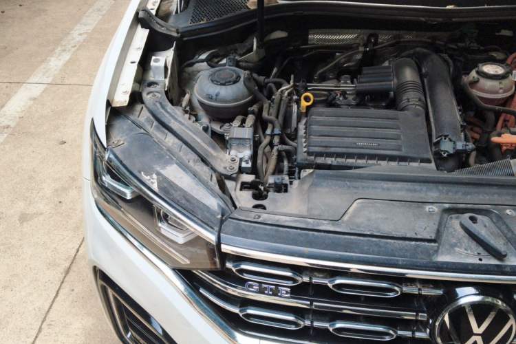 Used Volkswagen Tayron GTE Plug-in Hybrid 2020 1.4T Luxury Model Engine Bay Right