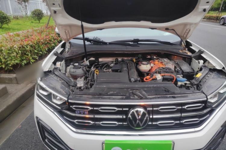 Used Volkswagen Tayron GTE Plug-in Hybrid 2020 1.4T Luxury Model Engine Bay Right
