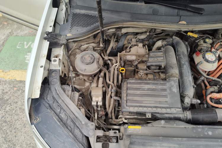 Used Volkswagen Tayron GTE Plug-in Hybrid 2020 1.4T Luxury Model Engine Bay Right