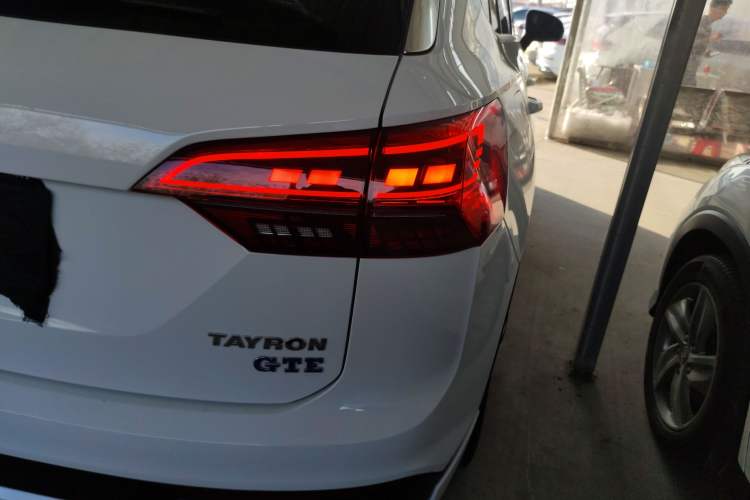 Used Volkswagen Tayron GTE Plug-in Hybrid 2020 1.4T Luxury Model Exterior 3