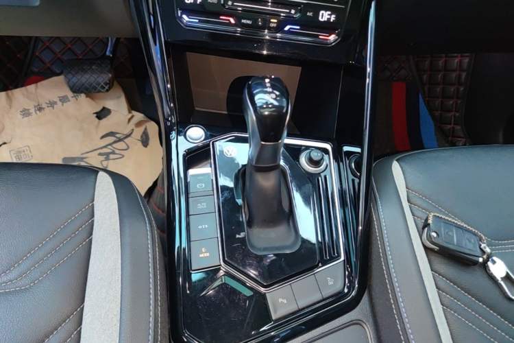Used Volkswagen Tayron GTE Plug-in Hybrid 2020 1.4T Luxury Model Gear Lever