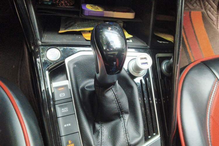 Used Volkswagen Tayron GTE Plug-in Hybrid 2020 1.4T Luxury Model Gear Lever