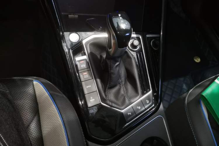 Used Volkswagen Tayron GTE Plug-in Hybrid 2020 1.4T Luxury Model Gear Lever