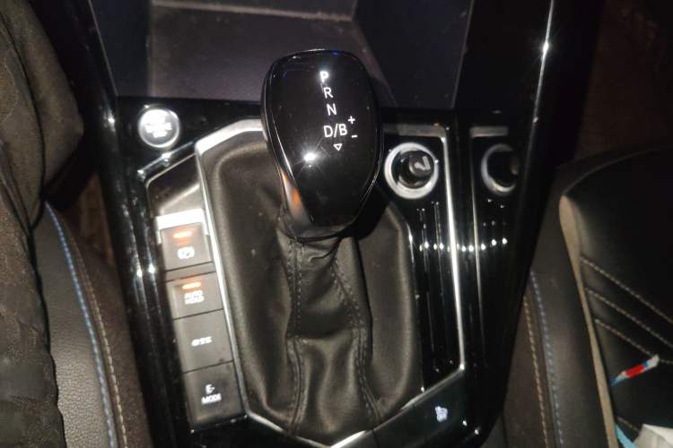 Used Volkswagen Tayron GTE Plug-in Hybrid 2020 1.4T Luxury Model Gear Lever