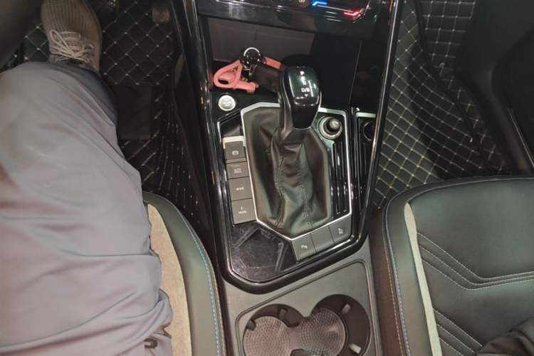 Used Volkswagen Tayron GTE Plug-in Hybrid 2020 1.4T Luxury Model Gear Lever