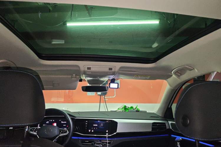 Used Volkswagen Tayron GTE Plug-in Hybrid 2020 1.4T Luxury Model Headliner