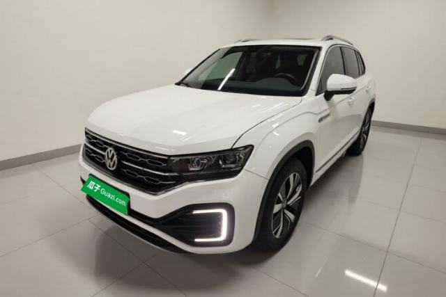 Ojetý Volkswagen Tayron GTE Plug-in Hybrid 2020 1.4T Luxury Model