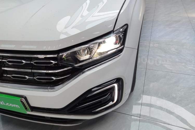 Used Volkswagen Tayron GTE Plug-in Hybrid 2020 1.4T Luxury Model Left Front Headlight