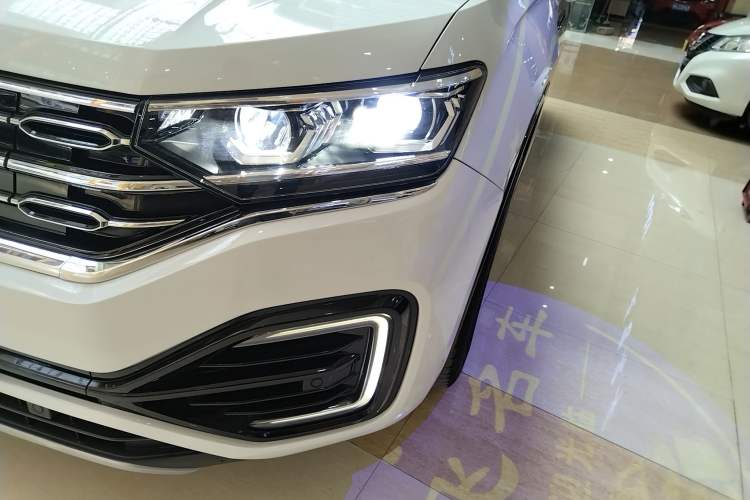 Used Volkswagen Tayron GTE Plug-in Hybrid 2020 1.4T Luxury Model Left Front Headlight