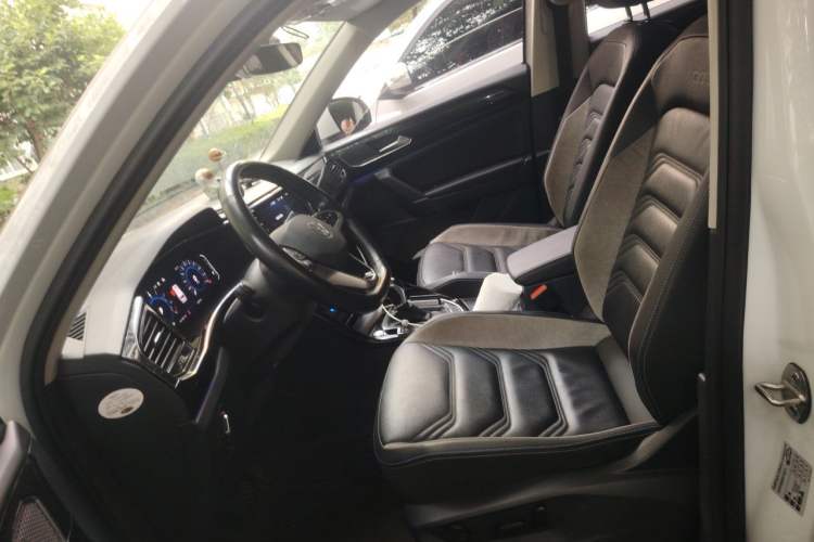 Used Volkswagen Tayron GTE Plug-in Hybrid 2020 1.4T Luxury Model Left Front Seat