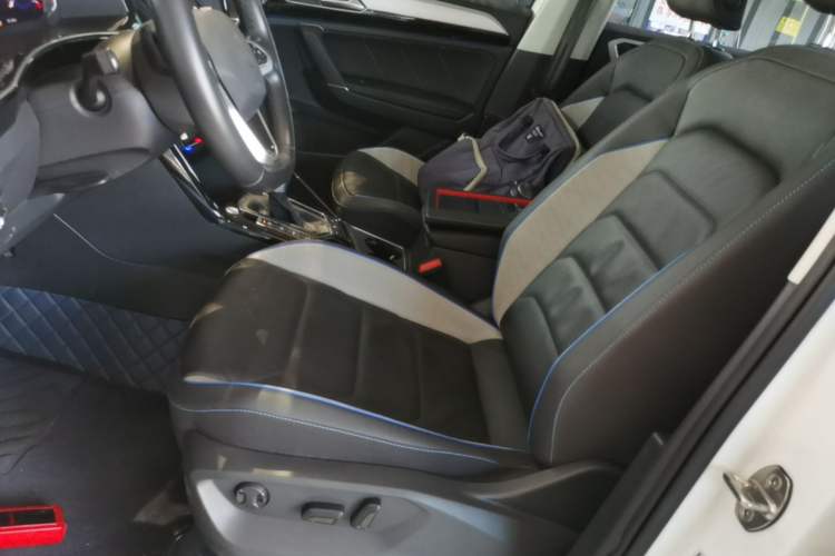 Used Volkswagen Tayron GTE Plug-in Hybrid 2020 1.4T Luxury Model Left Front Seat