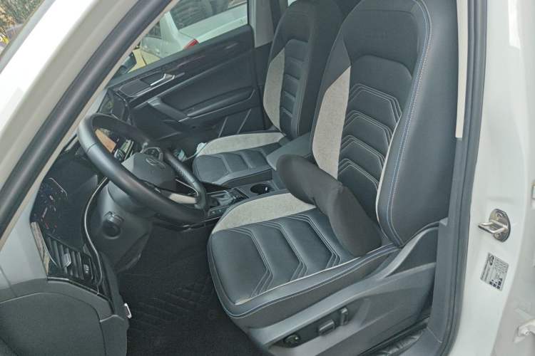 Used Volkswagen Tayron GTE Plug-in Hybrid 2020 1.4T Luxury Model Left Front Seat