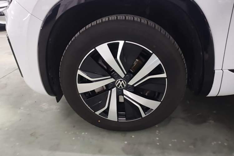Used Volkswagen Tayron GTE Plug-in Hybrid 2020 1.4T Luxury Model Left Front Wheel Hub