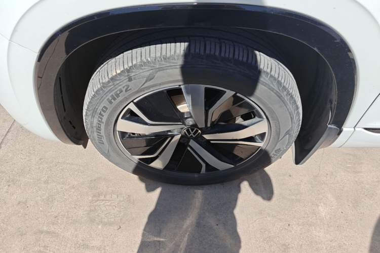 Used Volkswagen Tayron GTE Plug-in Hybrid 2020 1.4T Luxury Model Left Front Wheel Hub