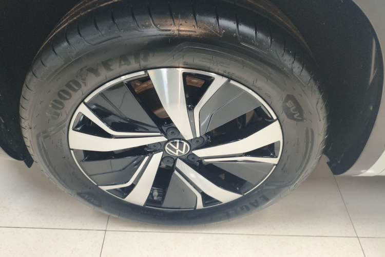 Used Volkswagen Tayron GTE Plug-in Hybrid 2020 1.4T Luxury Model Left Front Wheel Hub