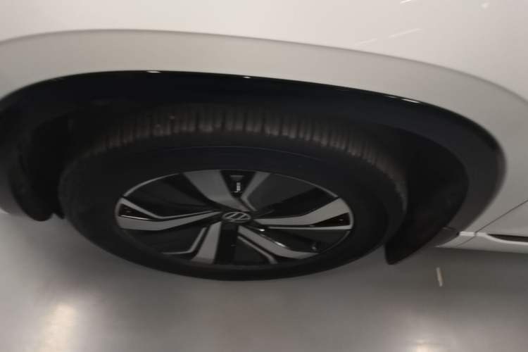 Used Volkswagen Tayron GTE Plug-in Hybrid 2020 1.4T Luxury Model Left Front Wheel Hub